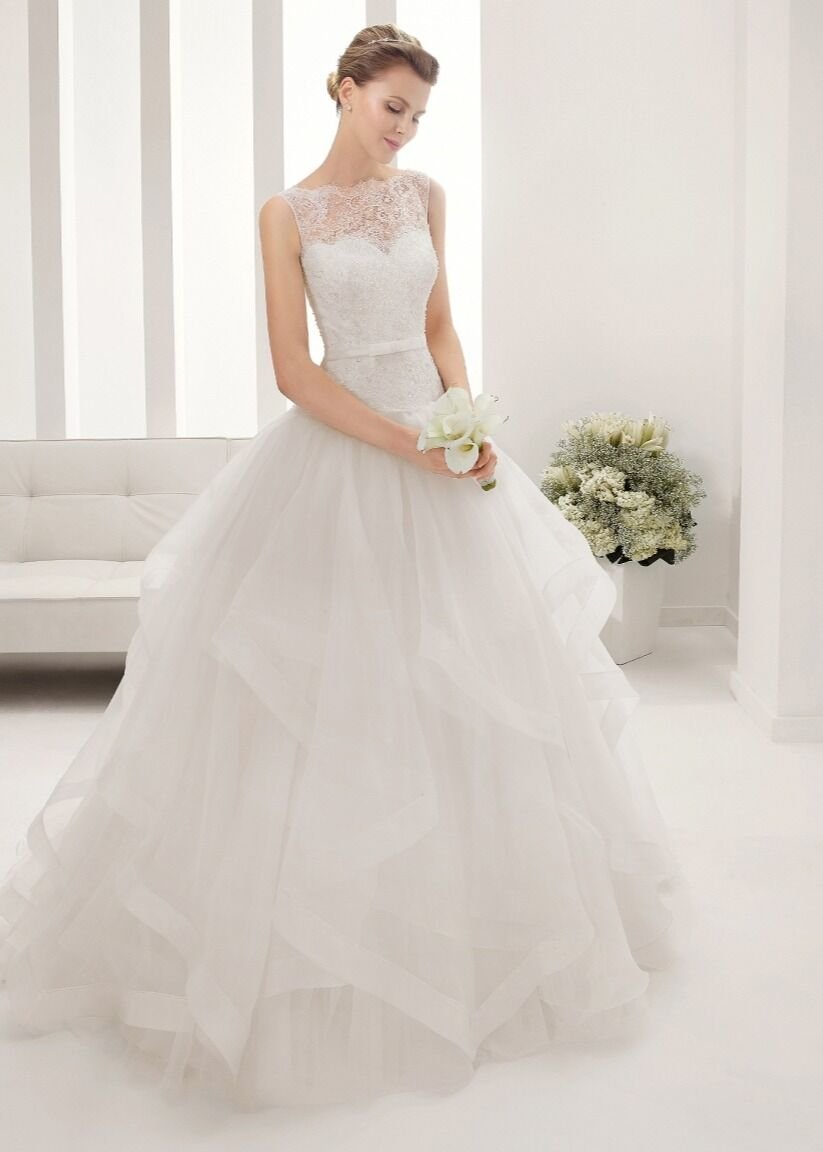 Vestido noiva Aire Barcelona Outlet (Prato) 349€